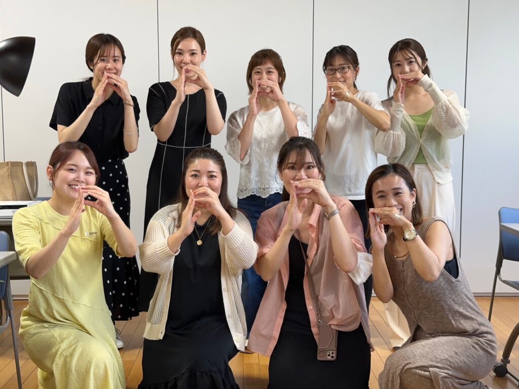 成功を収めた受講生たちと分かち合う、幸せいっぱいの景色