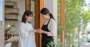 群馬で自爪育成講座を受講する前に確認したい内容と施術の流れを示すネイルケアのイメージ画像